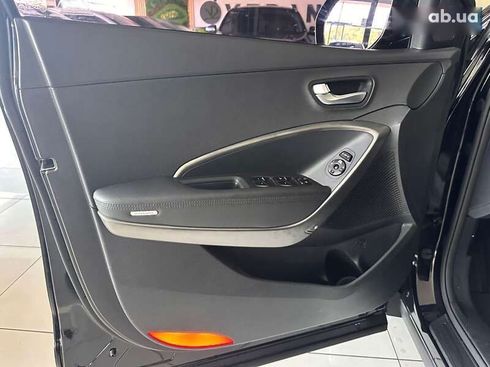 Hyundai Santa Fe 2018 - фото 12