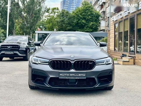 BMW M5 2023 - фото 2