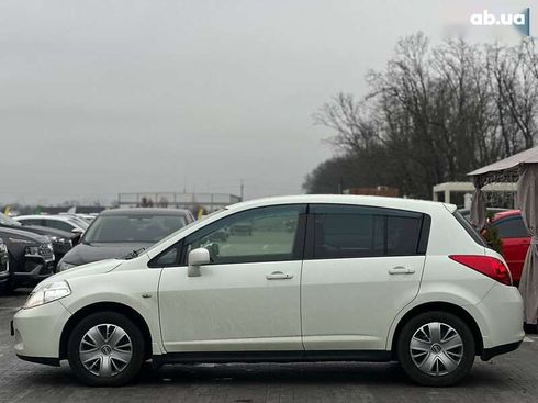 Nissan Tiida 2012 - фото 7