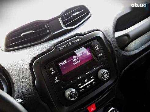 Jeep Renegade 2017 - фото 11