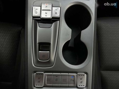 Hyundai Kona Electric 2020 - фото 19