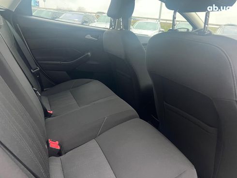 Ford Focus 2017 серый - фото 31