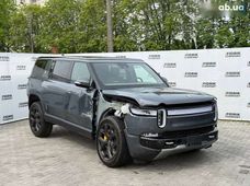 Продажа б/у Rivian R1S 2023 года - купить на Автобазаре