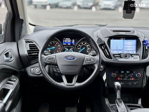 Ford Escape 2016 черный - фото 16