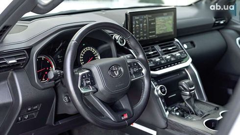 Toyota Land Cruiser 2023 - фото 19