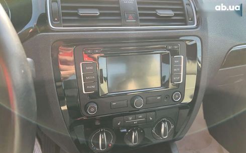 Volkswagen Jetta 2015 - фото 17