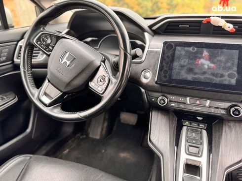 Honda Clarity Plug-In Hybrid 2017 серебристый - фото 10