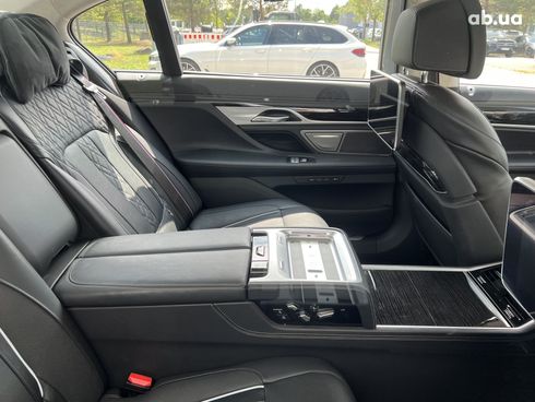 BMW 7 серия 2021 - фото 46