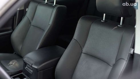 Toyota Land Cruiser Prado 2023 - фото 16