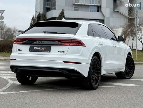 Audi Q8 2023 - фото 29
