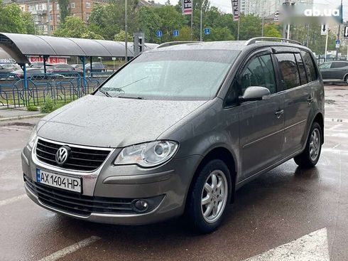 Volkswagen Touran 2008 - фото 2
