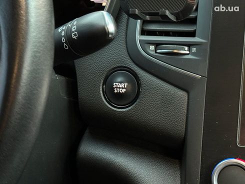 Renault Megane 2017 бежевый - фото 31