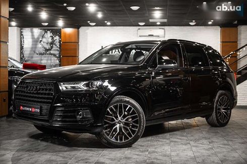 Audi Q7 2018 - фото 11