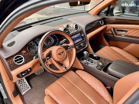 Bentley Bentayga 2017 - фото 21