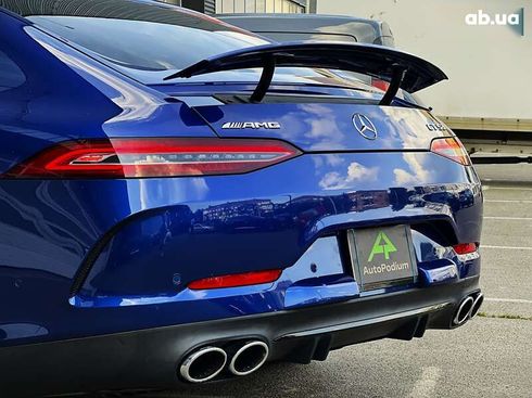 Mercedes-Benz AMG GT 4 2019 - фото 22