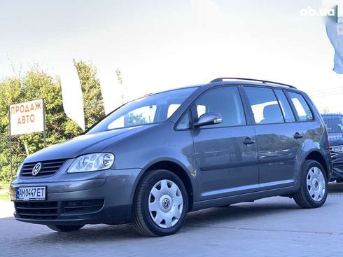 Volkswagen Touran 2003 - фото 2