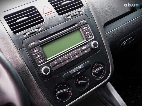 Volkswagen Golf 2005 - фото 10