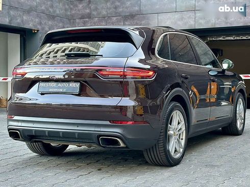 Porsche Cayenne 2018 - фото 21