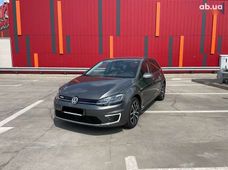 Продажа б/у Volkswagen e-Golf 2019 года в Киеве - купить на Автобазаре