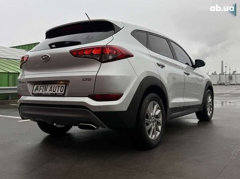 Hyundai Tucson 2017 - фото 8