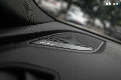 Audi A4 2019 - фото 5