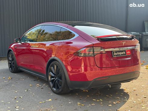 Tesla Model X 2019 красный - фото 11