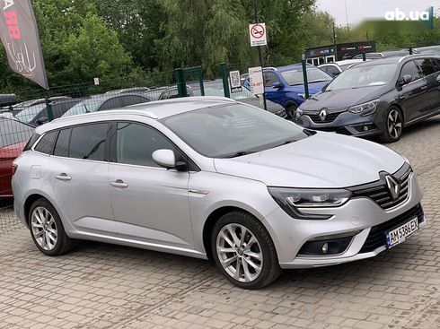 Renault Megane 2017 - фото 7
