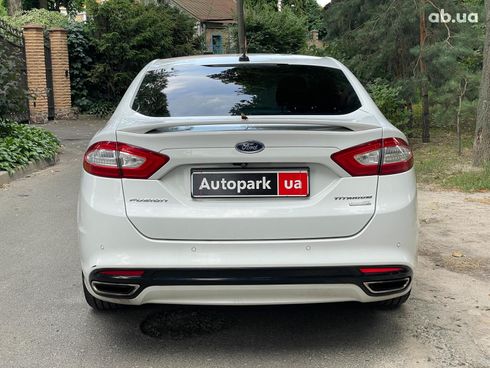 Ford Fusion 2014 белый - фото 8