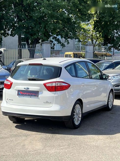Ford C-Max 2014 - фото 9
