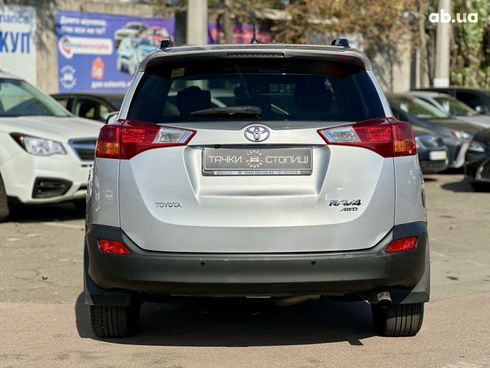 Toyota RAV4 2013 серый - фото 5