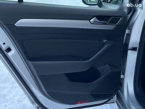 Volkswagen Passat 2018 - фото 28