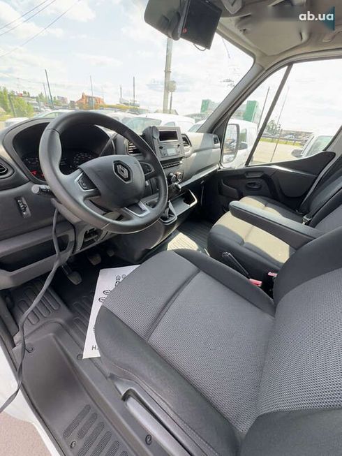 Renault Master 2021 - фото 16