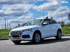 Продаж вживаних Audi Q5 2019 року - купити на Автобазарі