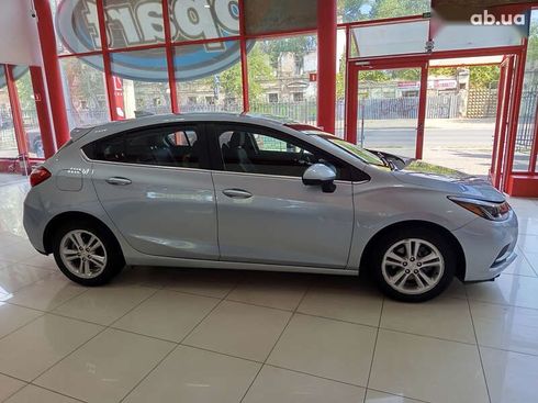 Chevrolet Cruze 2018 - фото 6