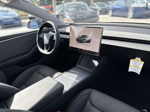 Tesla Model 3 2024 - фото 27