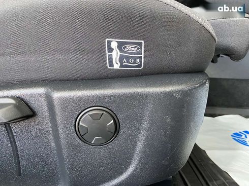 Ford Focus 2020 - фото 24