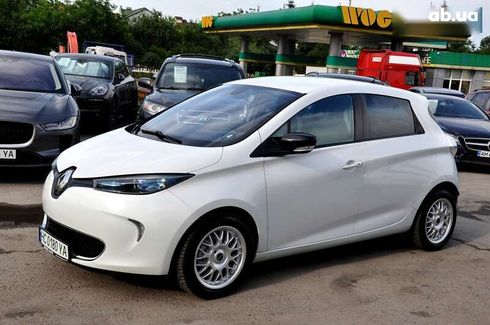 Renault Zoe 2015 - фото 4