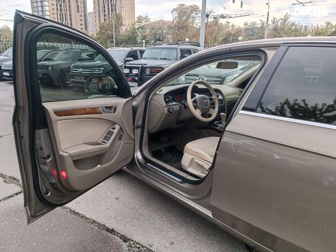 Audi A4 2008 бежевый - фото 19