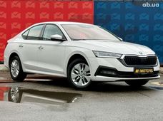 Продажа б/у Skoda Octavia 2021 года - купить на Автобазаре