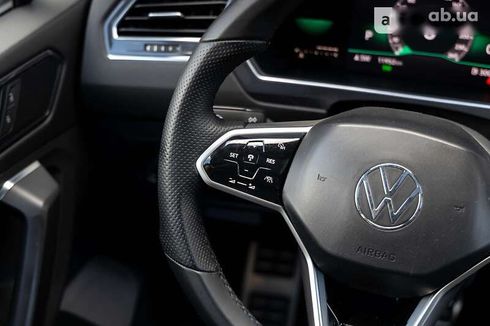 Volkswagen Tiguan 2022 - фото 17