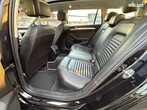 Volkswagen Passat 2017 - фото 13