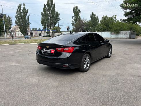 Chevrolet Malibu 2018 черный - фото 5