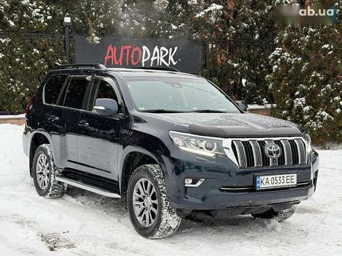 Toyota Land Cruiser Prado 2019 - фото 12