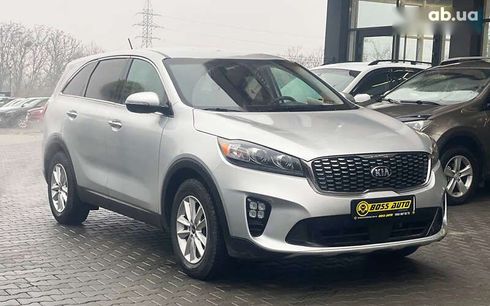 Kia Sorento 2019 - фото 2