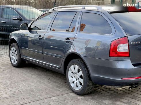 Skoda Octavia 2011 - фото 23