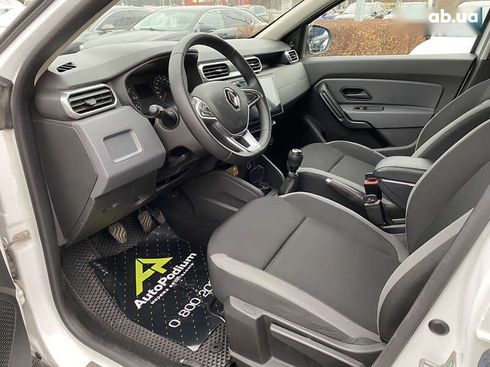 Renault Duster 2018 - фото 20