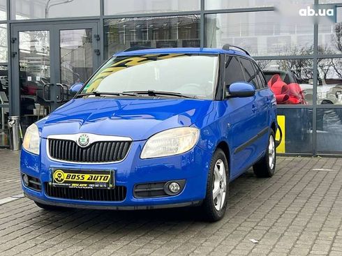 Skoda Fabia 2009 - фото 3
