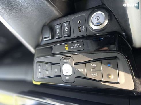 Nissan Leaf 2019 - фото 20