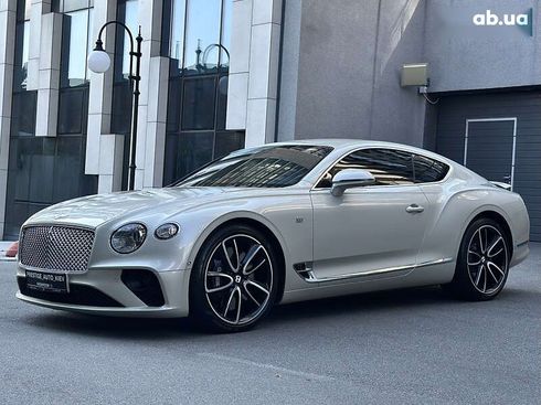 Bentley Continental GT 2018 - фото 13
