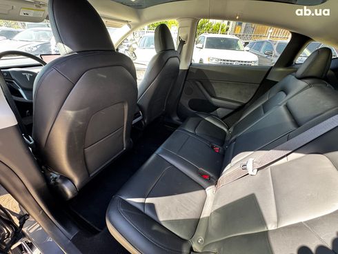 Tesla Model Y 2023 серый - фото 19